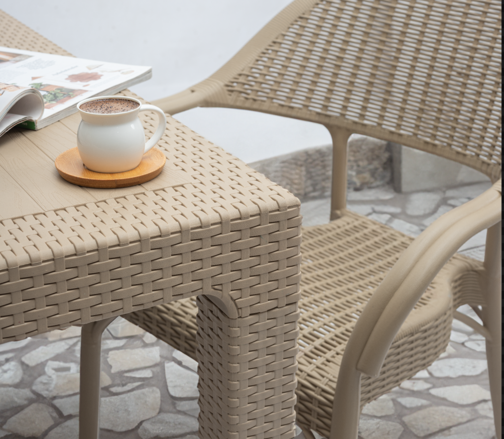 Lotus Garden Plastik Outdoor Furniture